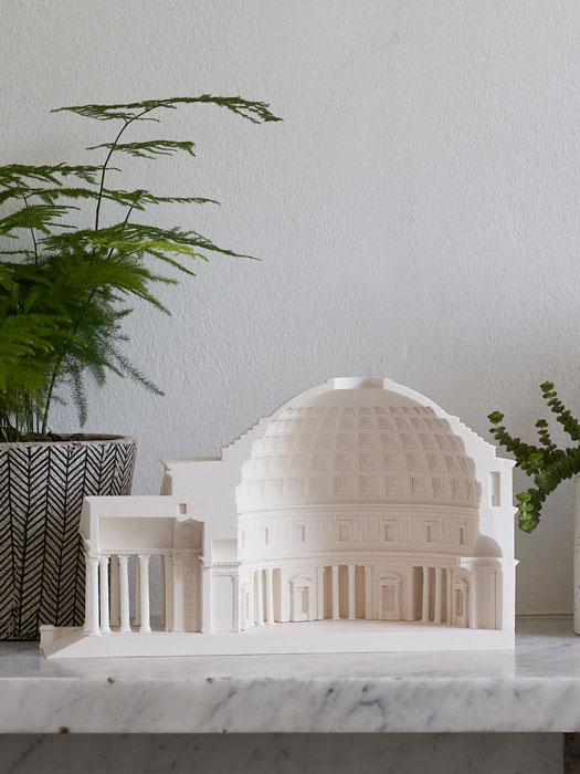 MODEL BUILDINGS - ARCHITECTURAL SCULPTURES FOR THE HOME