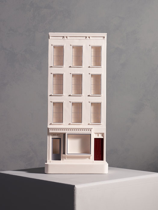 MODEL BUILDINGS - ARCHITECTURAL SCULPTURES FOR THE HOME